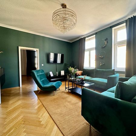 Rebelrents #4 Design Trifft Komfort - Einzigartiges Ferienapartment In Der Nahe Des Hauptbahnhofs Halle  Exteriér fotografie