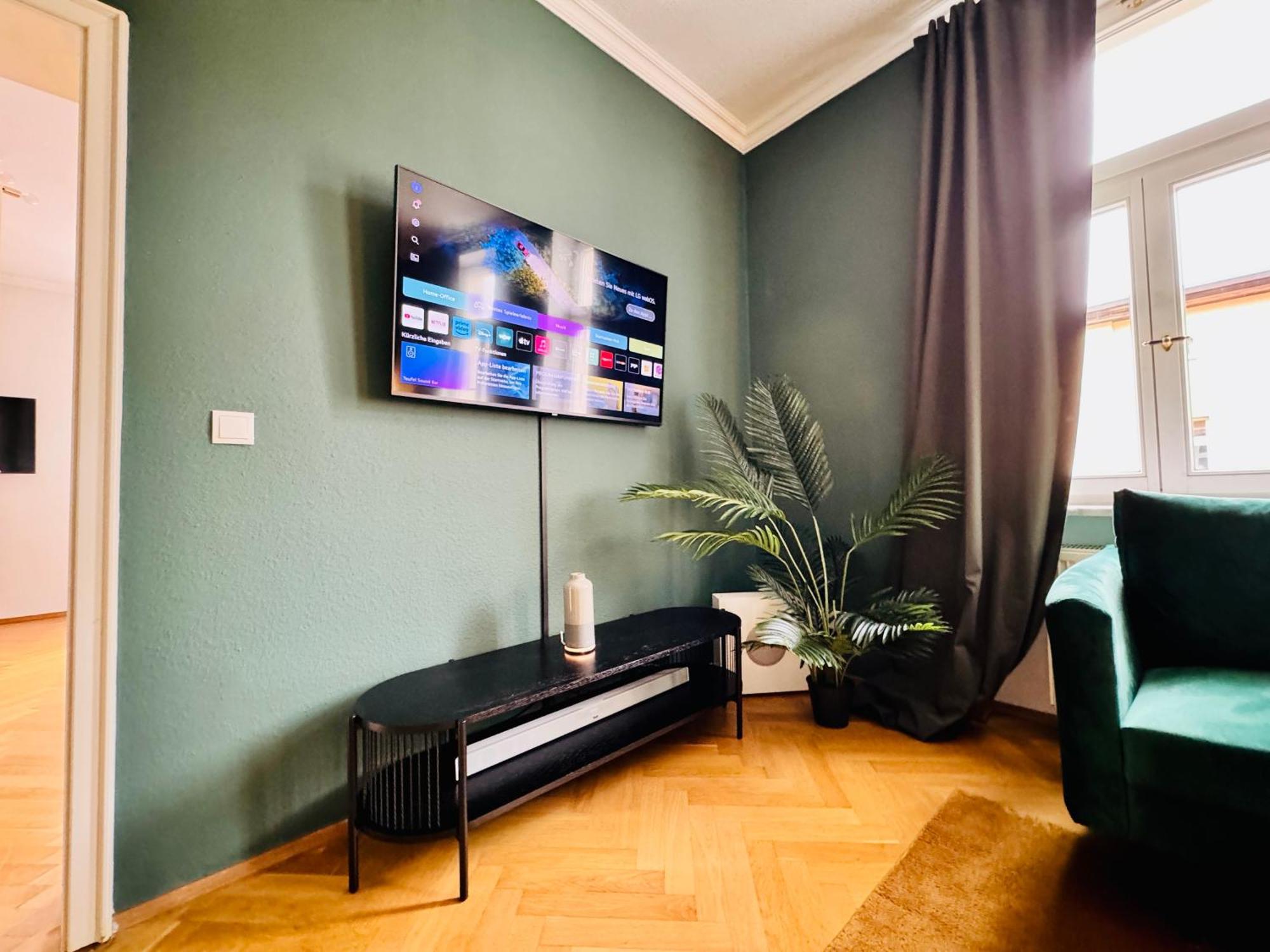Rebelrents #4 Design Trifft Komfort - Einzigartiges Ferienapartment In Der Nahe Des Hauptbahnhofs Halle  Exteriér fotografie