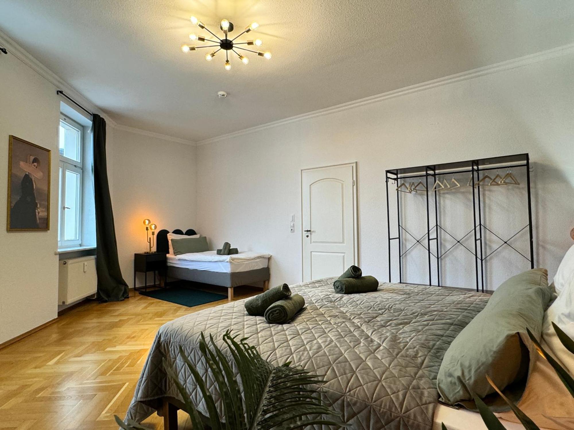 Rebelrents #4 Design Trifft Komfort - Einzigartiges Ferienapartment In Der Nahe Des Hauptbahnhofs Halle  Exteriér fotografie