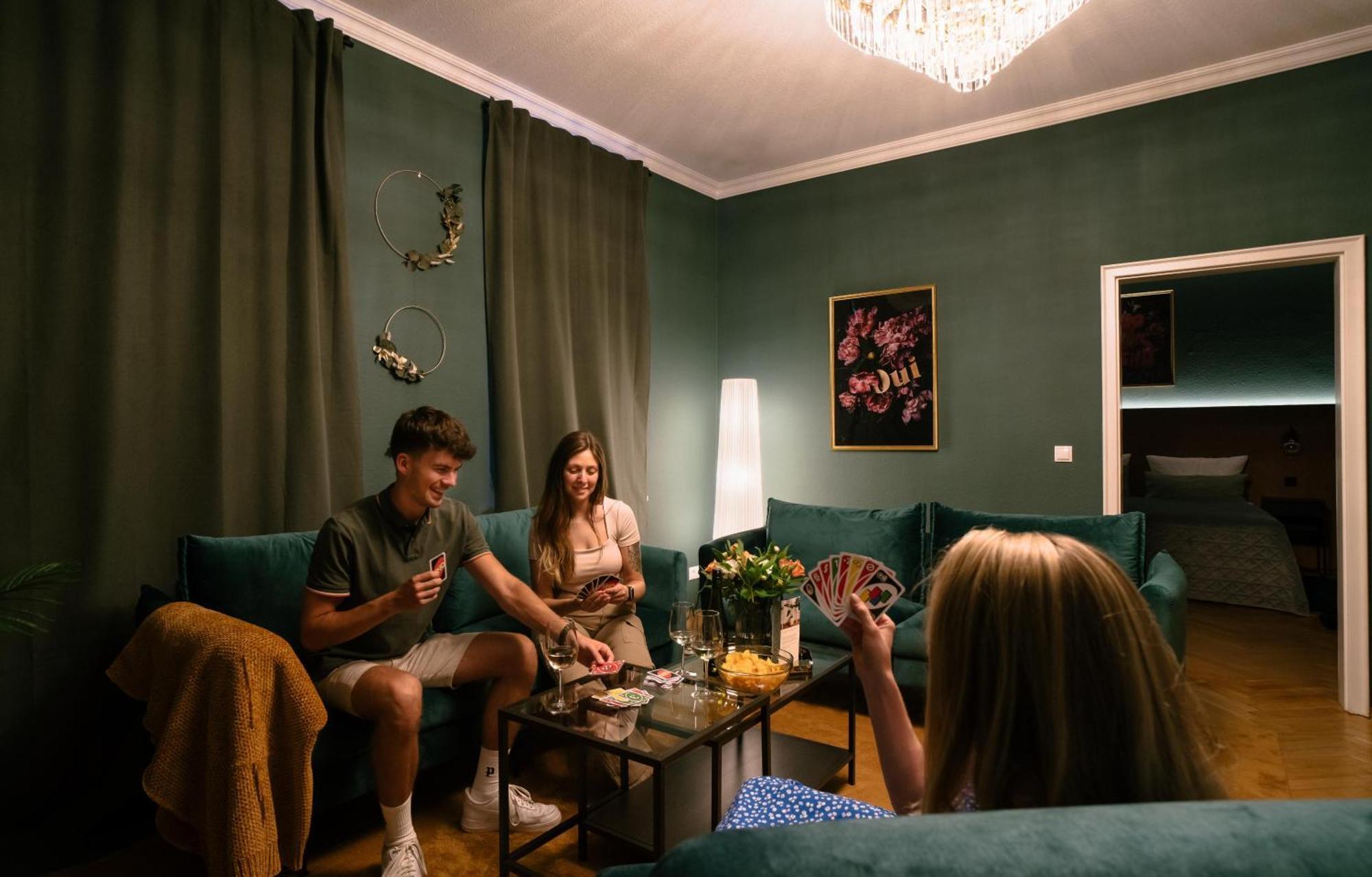 Rebelrents #4 Design Trifft Komfort - Einzigartiges Ferienapartment In Der Nahe Des Hauptbahnhofs Halle  Exteriér fotografie